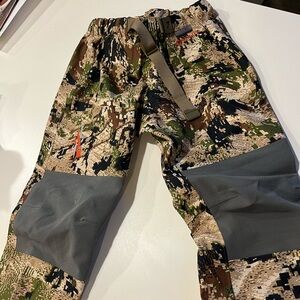 Sitka youth cyclone pant gortex